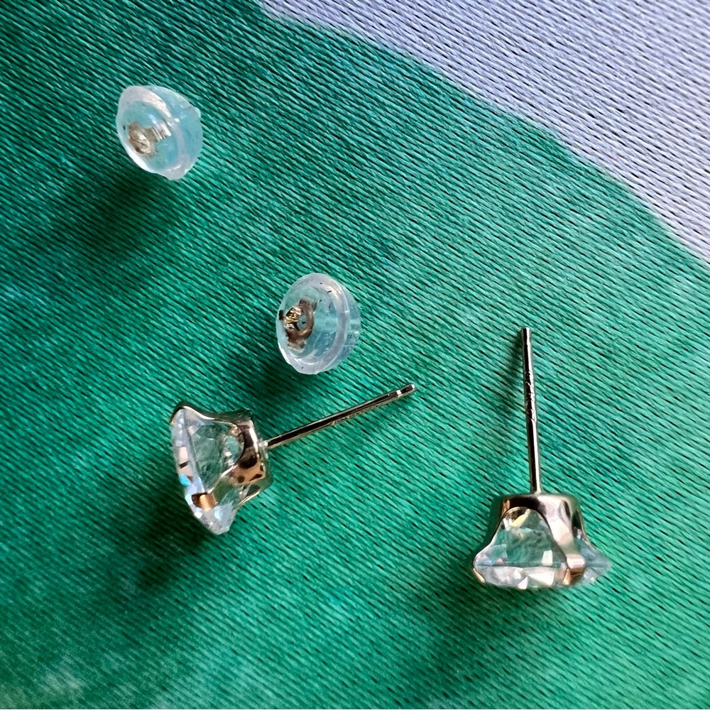 R. H. Macy’s 14K Yellow Gold Stud Cubic Zirconia Earrings 7.5MM - Picture 6 of 11